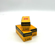 Load image into Gallery viewer, Expired Kodacolor C620 Film Set
