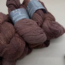 Load image into Gallery viewer, KFI Luxury Collection Kookaburra Extrafine Merino Silk &amp; Linen 100g

