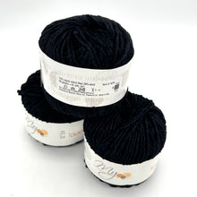 Load image into Gallery viewer, Black Yarn Bundle
