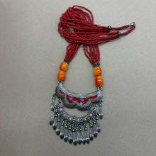 Load image into Gallery viewer, Indian Beaded Necklace
