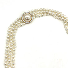 Load image into Gallery viewer, 30" Knotted Faux Pearl Necklace
