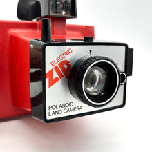 Load image into Gallery viewer, Vintage Polaroid Land Camera (untested)
