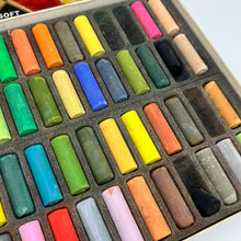 Load image into Gallery viewer, Rembrandt 60 Soft Half Pastels
