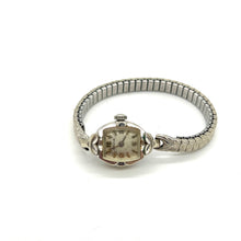 Load image into Gallery viewer, Vintage Bulova M7 Watch

