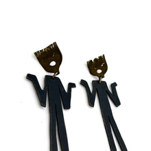 Load image into Gallery viewer, Arguing Earrings
