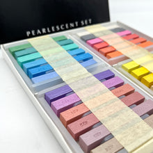 Load image into Gallery viewer, Carre Nouvel Pastel Pearlescent Set
