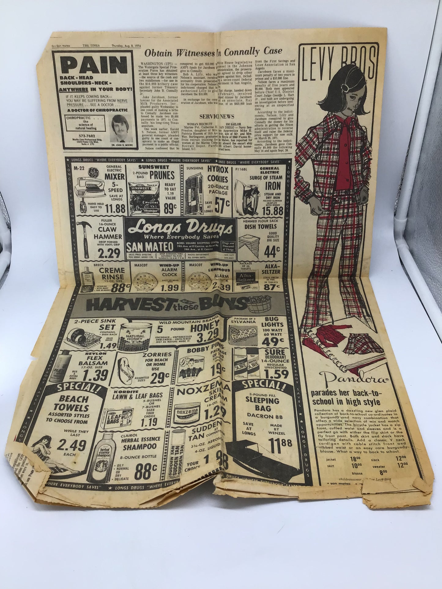 "Nixon to Quit" 1974 Newspaper