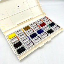 Load image into Gallery viewer, Yarka St. Petersburg Artist&#39;s Watercolors
