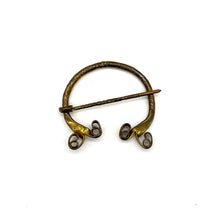 Load image into Gallery viewer, Penannular Cloak Pin
