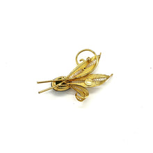 Load image into Gallery viewer, Sorento Sterling and Gold Plated Filigree Pin with Jade
