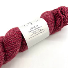 Load image into Gallery viewer, Finn &amp; Merino Yarn Skein
