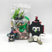 Load image into Gallery viewer, Mystery Robot Kit
