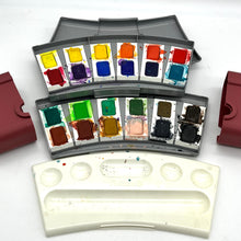 Load image into Gallery viewer, Pelikan Watercolor Paint Set
