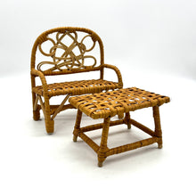 Load image into Gallery viewer, Vintage Wicker Doll Bench &amp; Coffee Table

