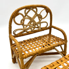 Load image into Gallery viewer, Vintage Wicker Doll Bench &amp; Coffee Table
