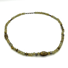 Load image into Gallery viewer, Unique Beaded Necklace

