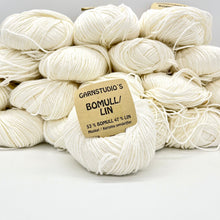 Load image into Gallery viewer, Garnstudio&#39;s Bomull/Lin White Yarn Bundle
