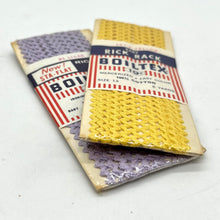 Load image into Gallery viewer, Vintage Zig-Zag Trim
