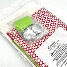Load image into Gallery viewer, Annie&#39;s Quilters &#39;Freshly Picked Place Mat Set&#39; Kit
