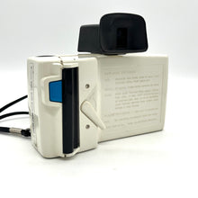 Load image into Gallery viewer, Vintage Polaroid Camera (untested)
