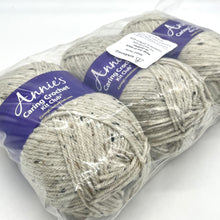 Load image into Gallery viewer, Annie&#39;s Crochet Kit
