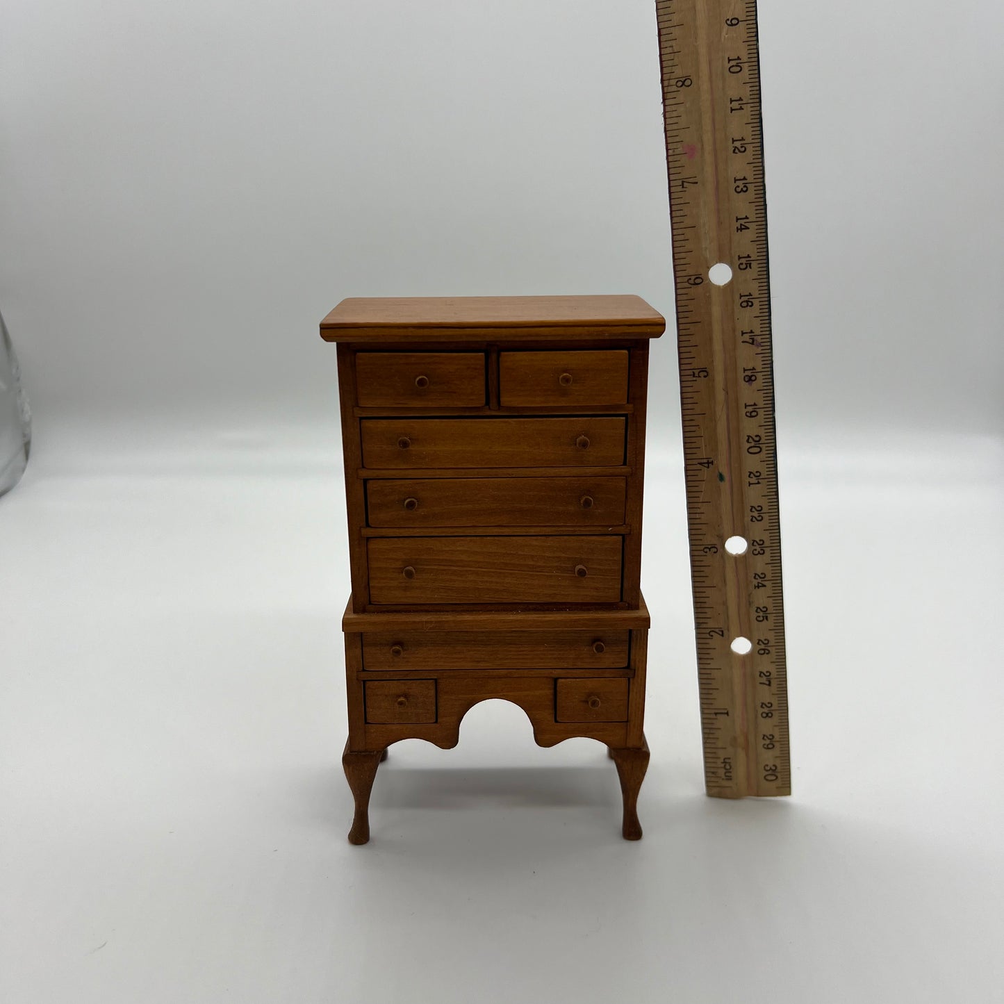 Vintage Miniature Scale 8 Drawer Dresser Toncoss Sturbridge
