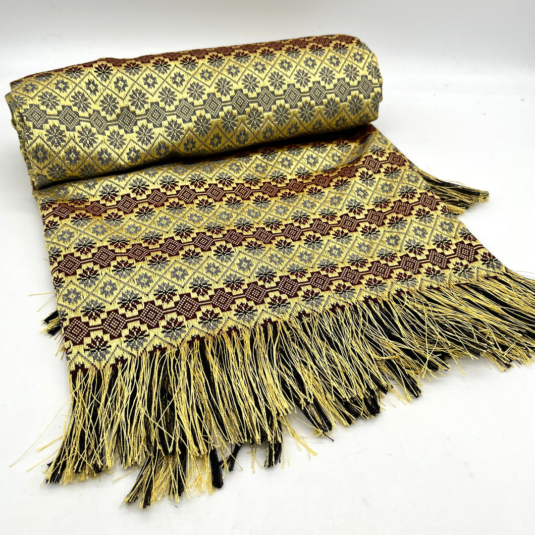 Luxurious Gold Throw (aprox 3'x5')
