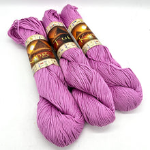 Load image into Gallery viewer, King Tut Cotton Yarn Bundle
