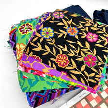 Load image into Gallery viewer, Floral Quilting Kit
