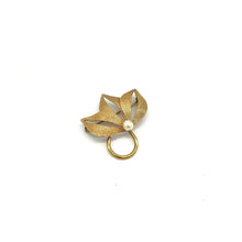 Load image into Gallery viewer, Vintage Brooch (enscripted 1/20 12KGF WRF)

