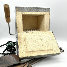 Load image into Gallery viewer, Vintage &quot;Tiny Kiln&quot; by Norbert W. Pries
