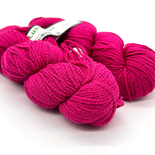 Load image into Gallery viewer, Magenta Yarn Set
