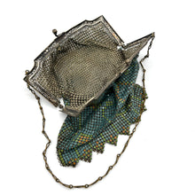 Load image into Gallery viewer, Antique Art-Deco Mesh Chain Mail Purse
