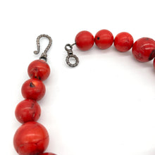 Load image into Gallery viewer, 16&quot; Dyed Coral Chunky Bead Necklace
