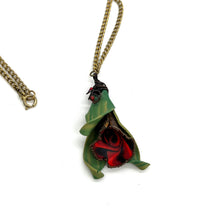 Load image into Gallery viewer, Handmade Clay Flower Necklace
