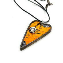 Load image into Gallery viewer, Skull Embellished Halloween Necklace
