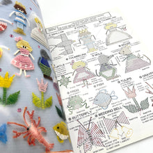 Load image into Gallery viewer, Glass Bead Artistry Book
