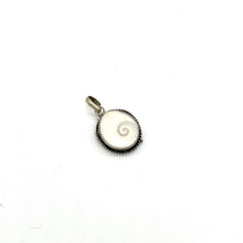 Load image into Gallery viewer, Sterling and Shell Shiva&#39;s Eye Pendant
