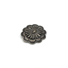 Load image into Gallery viewer, Vintage Sterling Concho Oval Brooch Pin
