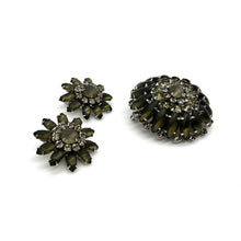 Load image into Gallery viewer, Judy Lee Vintage Brooch &amp; Clip-on Earrings
