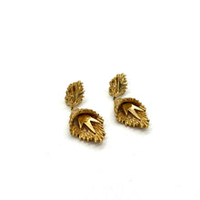 Load image into Gallery viewer, Trifari Earrings
