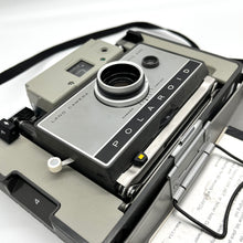 Load image into Gallery viewer, Polaroid Land Camera Automatic 230
