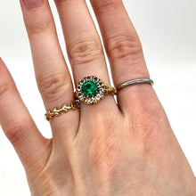 Load image into Gallery viewer, 10k Yellow Gold Ring w/ Green Stone (size 6.5)
