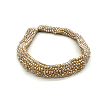 Load image into Gallery viewer, Vintage Faux Pearl Collar
