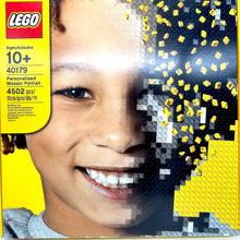 Load image into Gallery viewer, Lego Mosaic Portrait Kit
