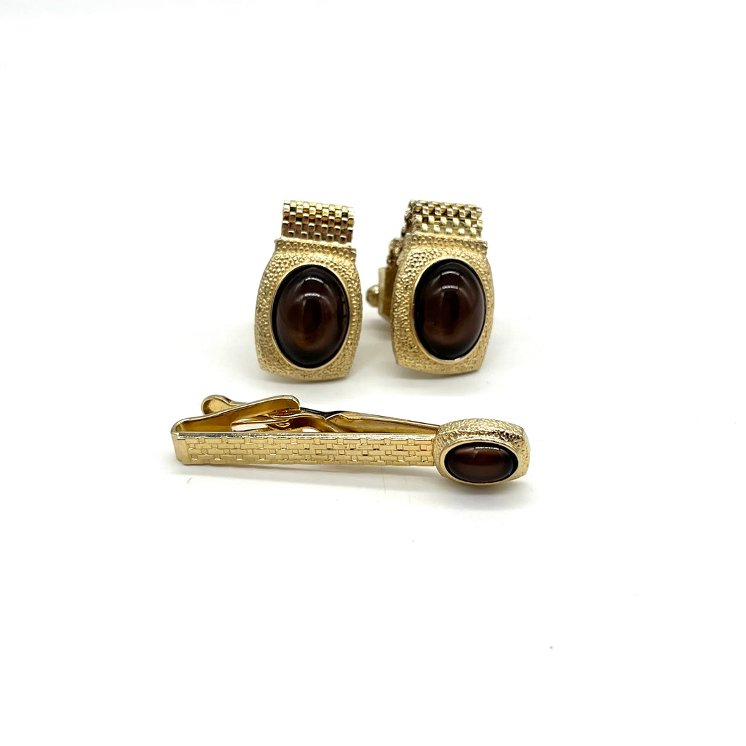 Goldtone and Brown Lucite Cuff Links and Tie Clip