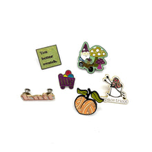 Load image into Gallery viewer, Knitting Yarn Pin Set

