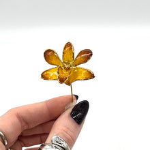 Load image into Gallery viewer, Flower Stick Pin
