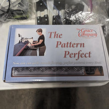 Load image into Gallery viewer, Juki Quilting Sewing Machine (TL 2200QVP Mini) with 8&#39; Long Quilting Frame
